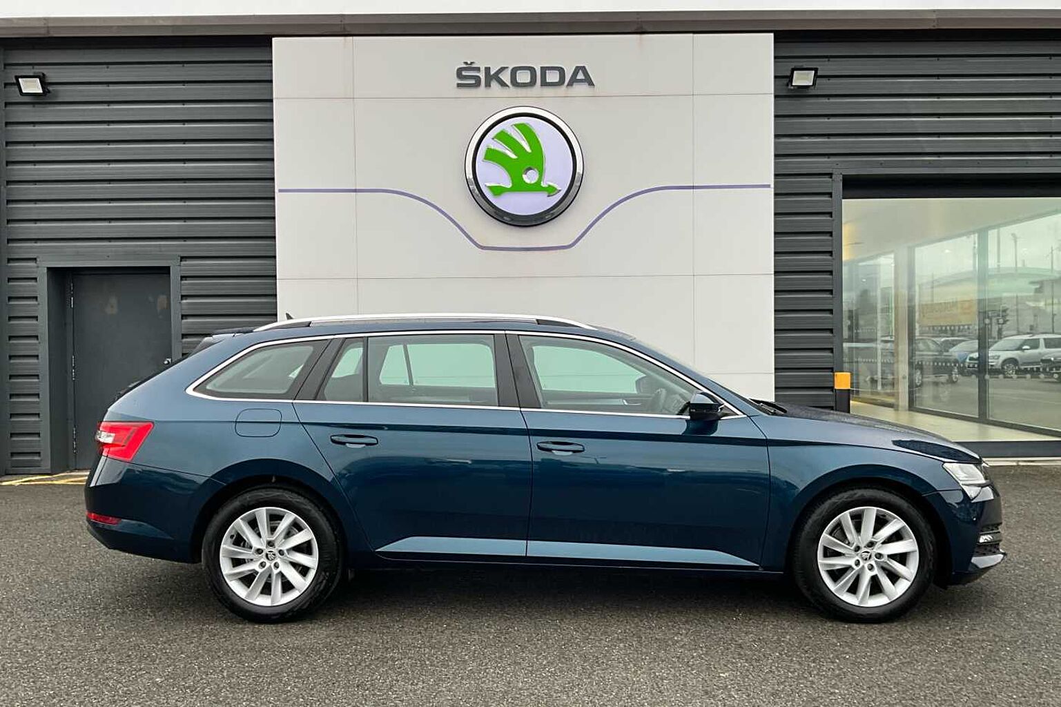 SKODA SUPERB 1.5 TSI SE 5dr DSG