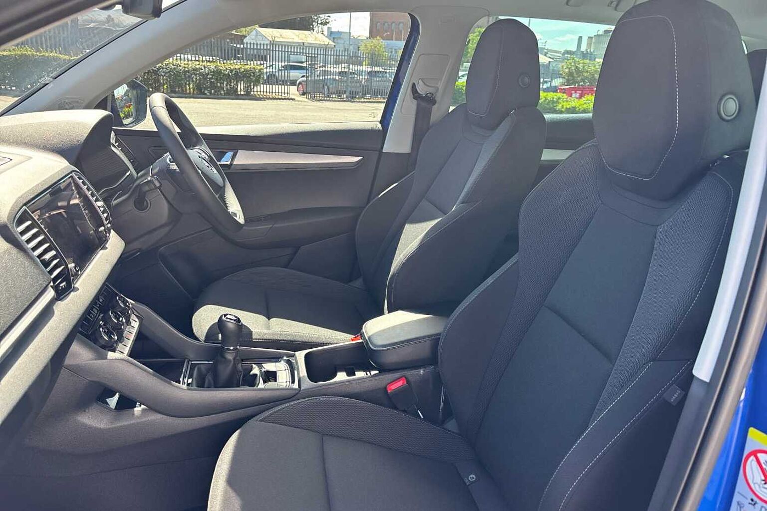 SKODA KAROQ 1.5 TSI SE Drive 5dr