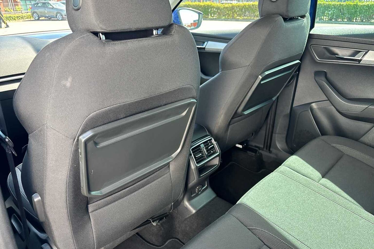 SKODA KAROQ 1.5 TSI SE Drive 5dr