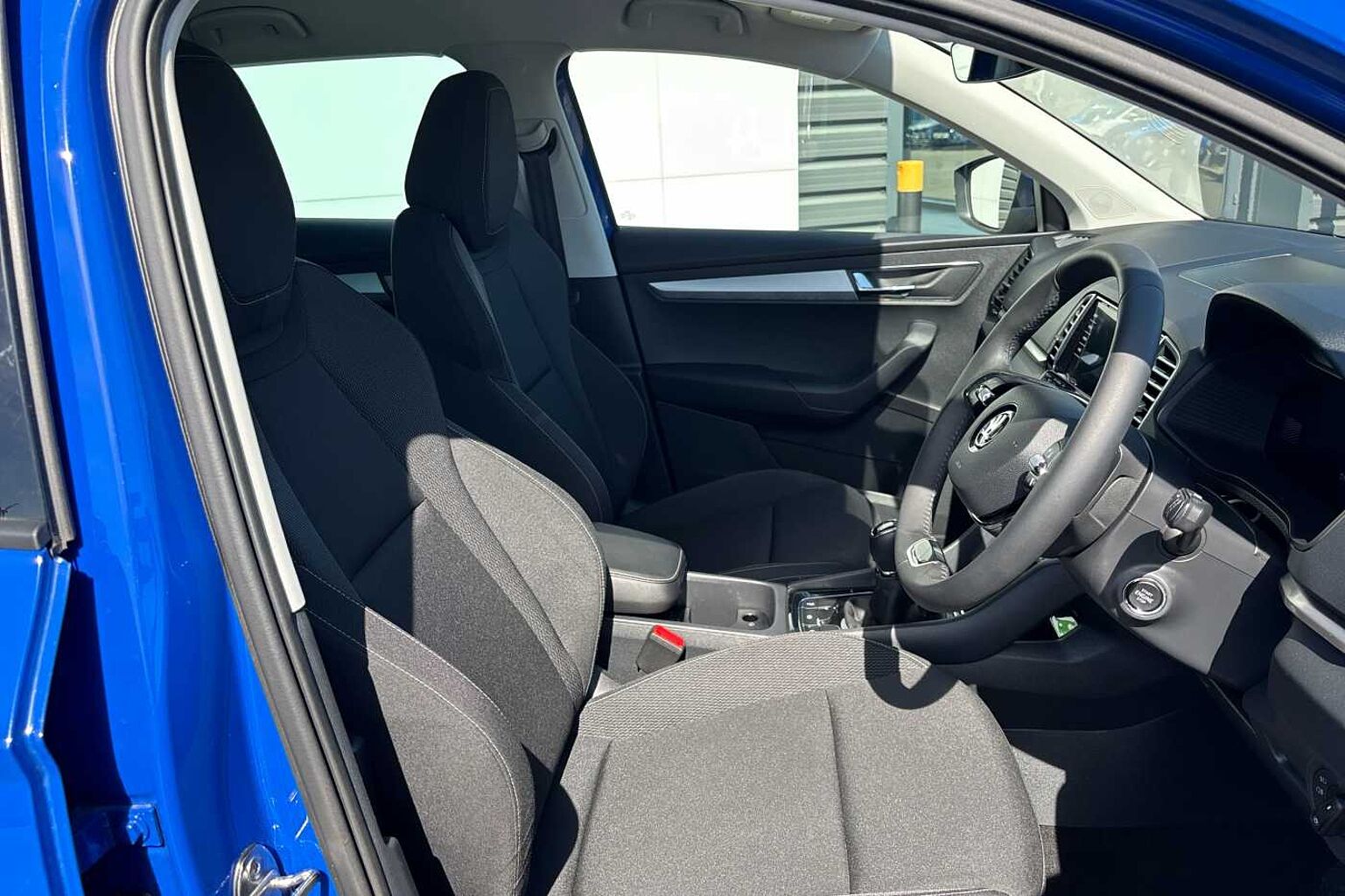 SKODA KAROQ 1.5 TSI SE Drive 5dr