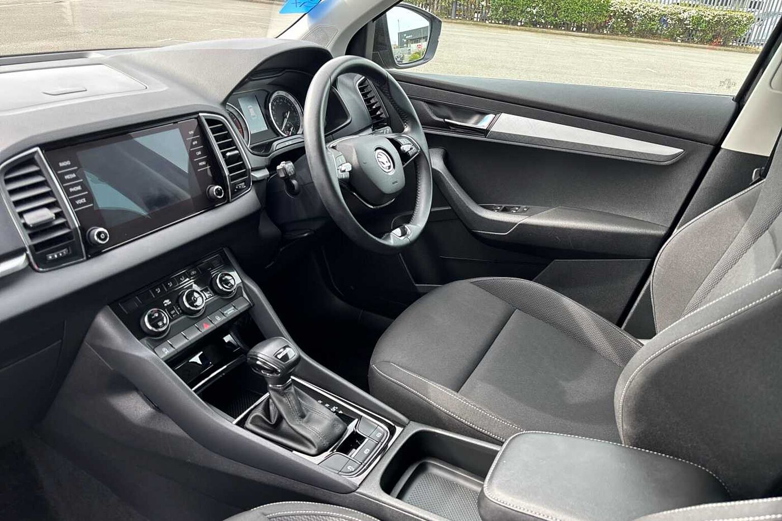 SKODA KAROQ 1.5 TSI SE Drive 5dr DSG