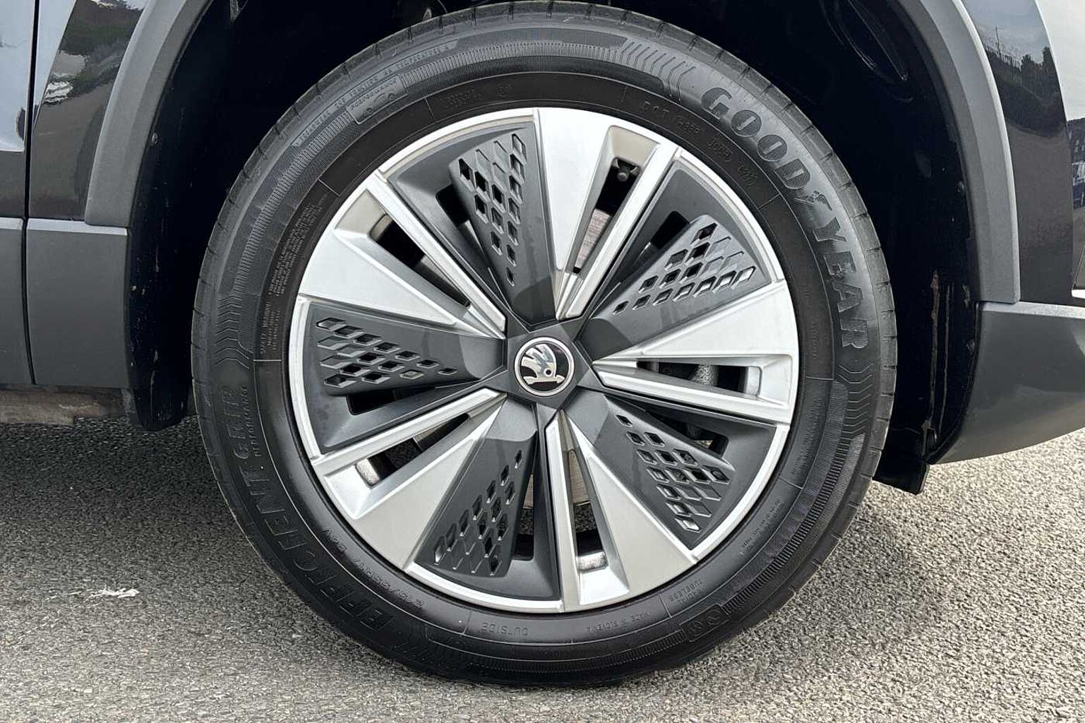 SKODA KAROQ 1.5 TSI SE Drive 5dr DSG