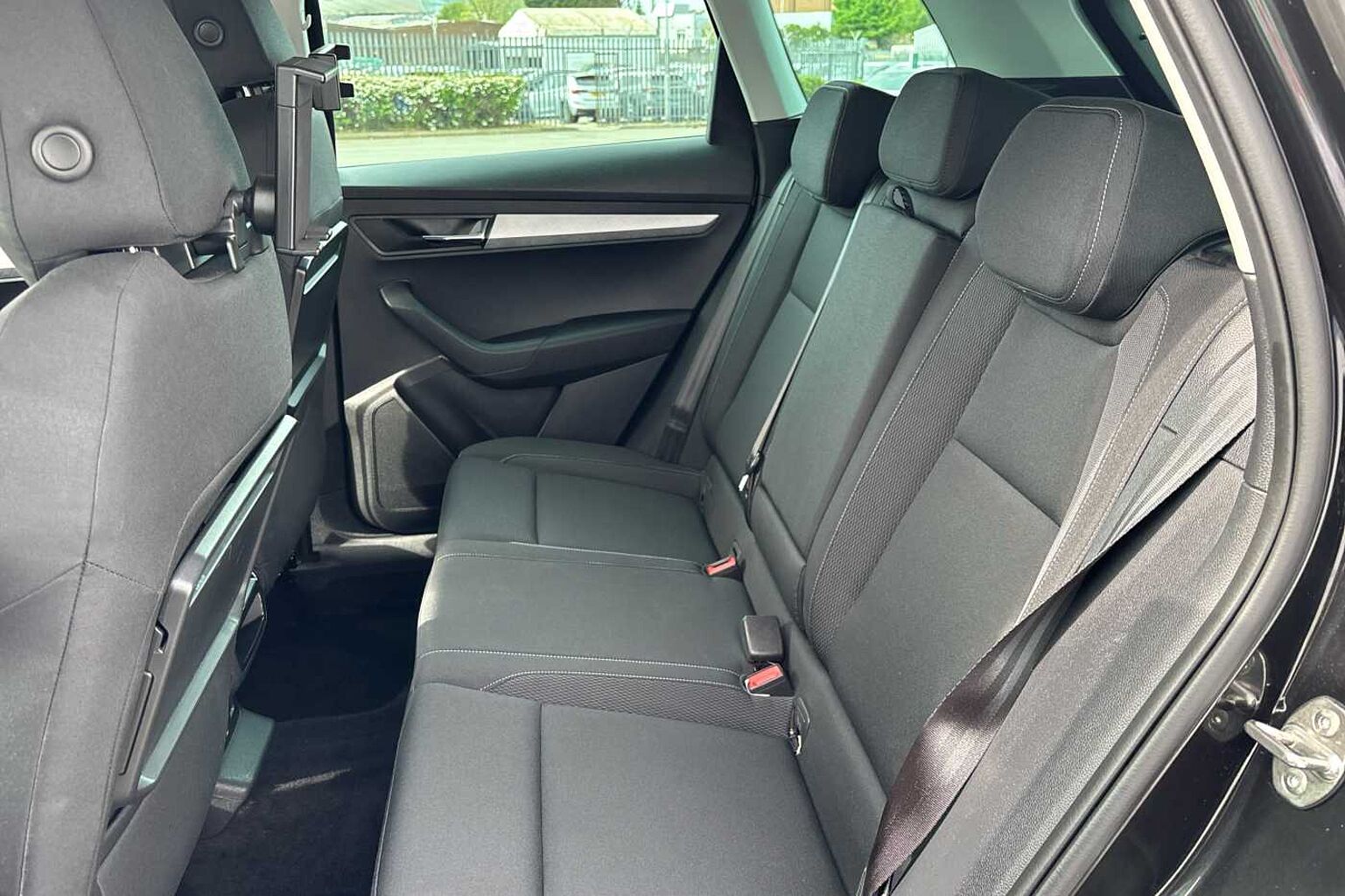 SKODA KAROQ 1.5 TSI SE Drive 5dr DSG