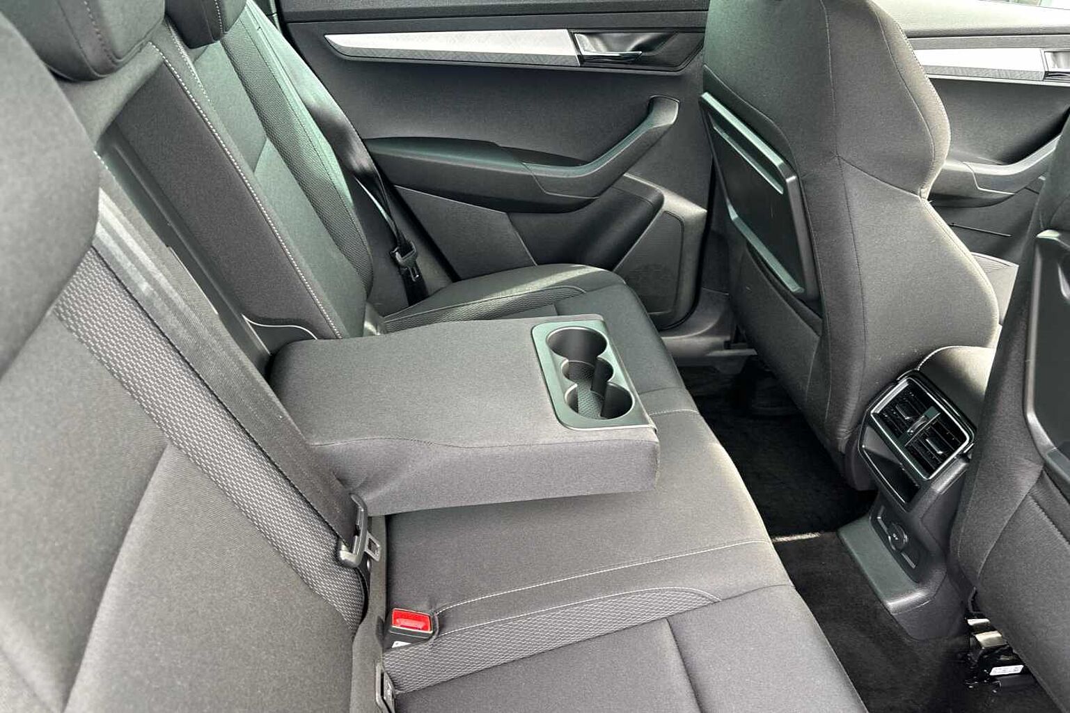 SKODA KAROQ 1.5 TSI SE Drive 5dr DSG