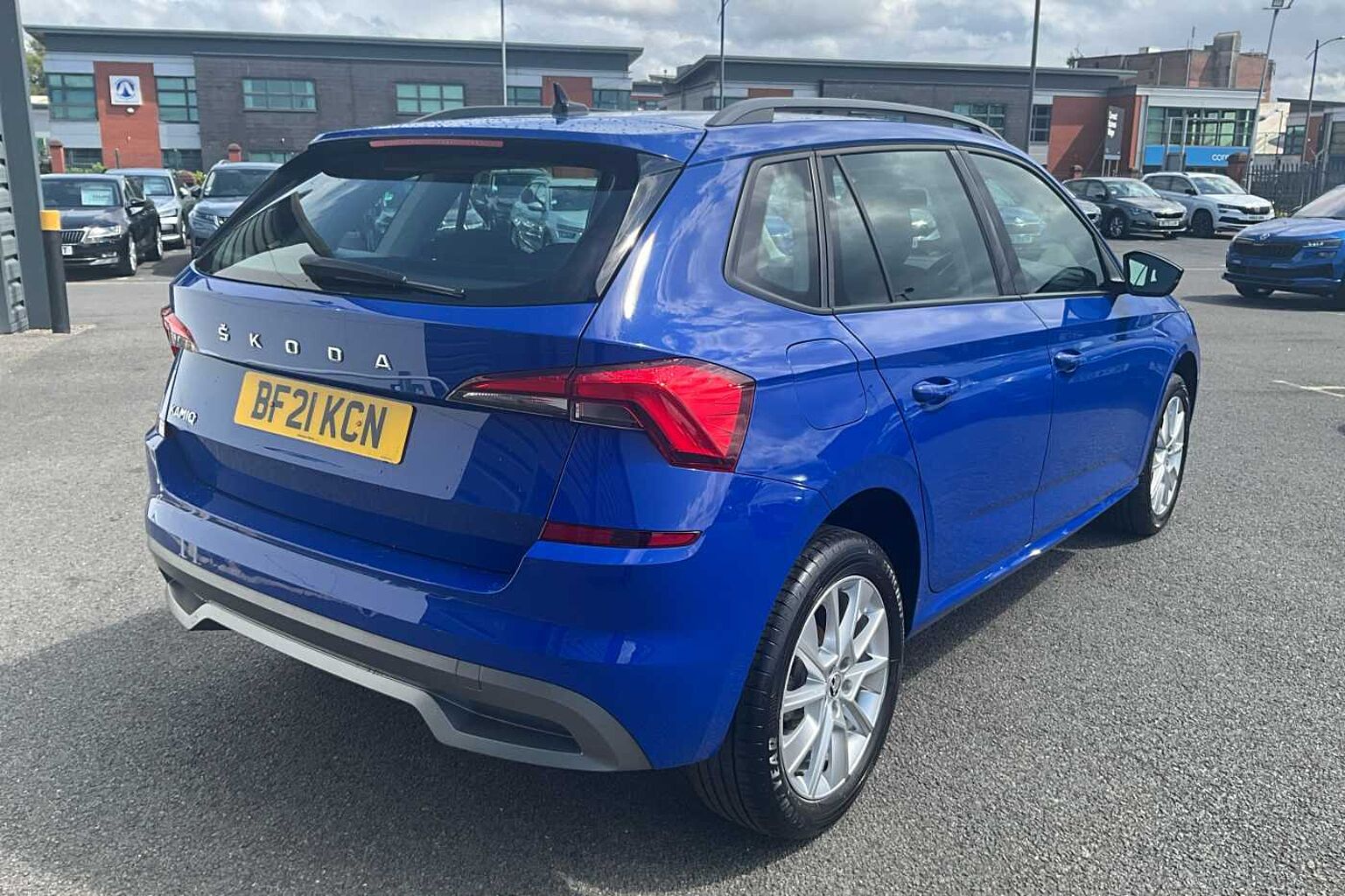 SKODA KAMIQ 1.0 TSI 110 SE 5dr DSG