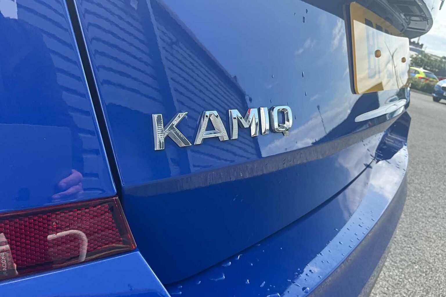 SKODA KAMIQ 1.0 TSI 110 SE 5dr DSG