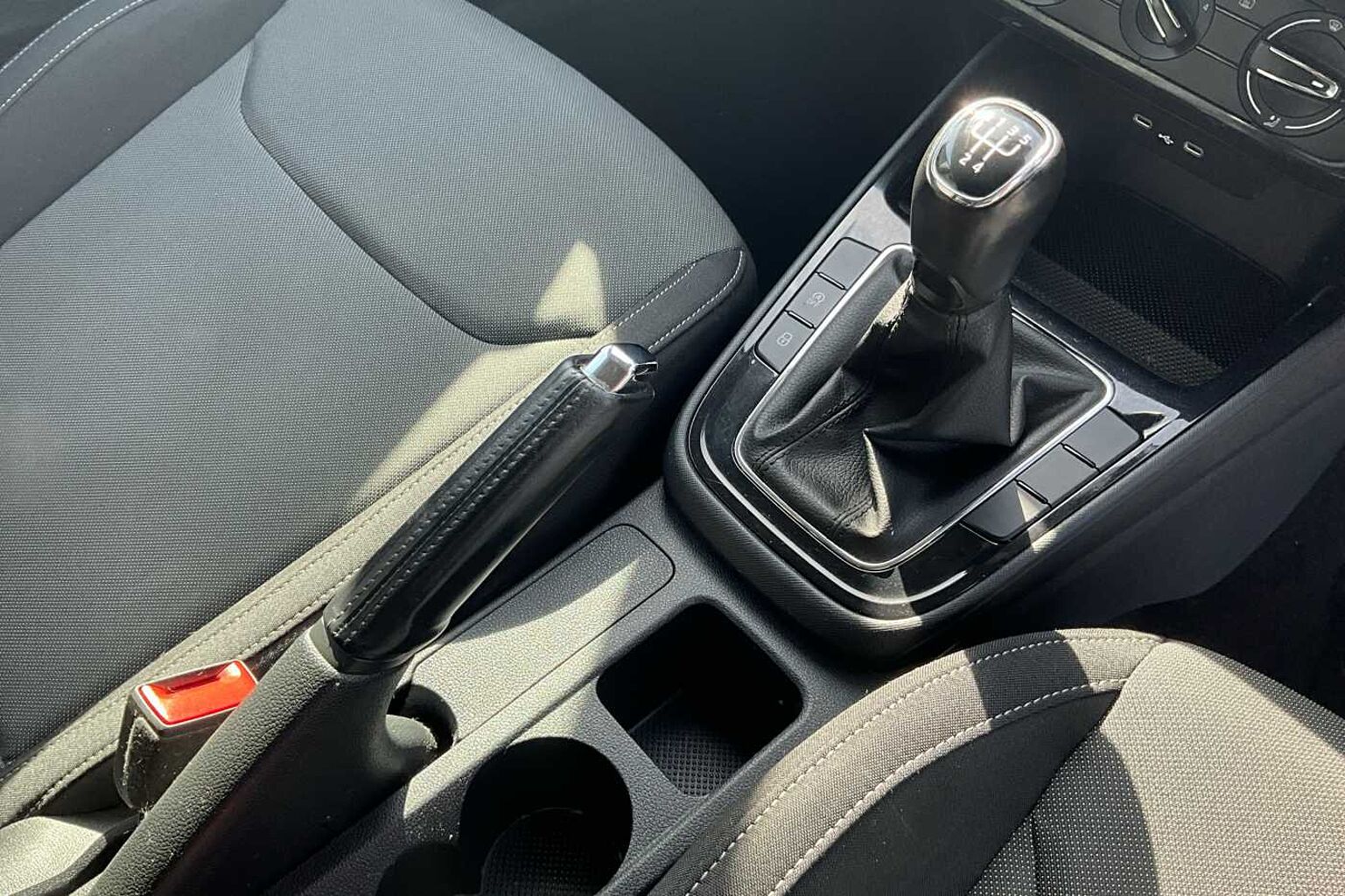 SKODA FABIA 1.0 TSI Colour Edition 5dr