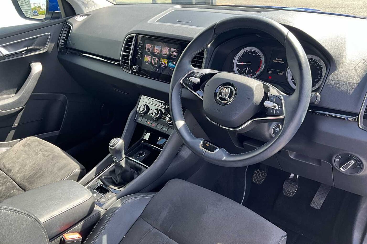 SKODA KAROQ 1.5 TSI SE L 5dr