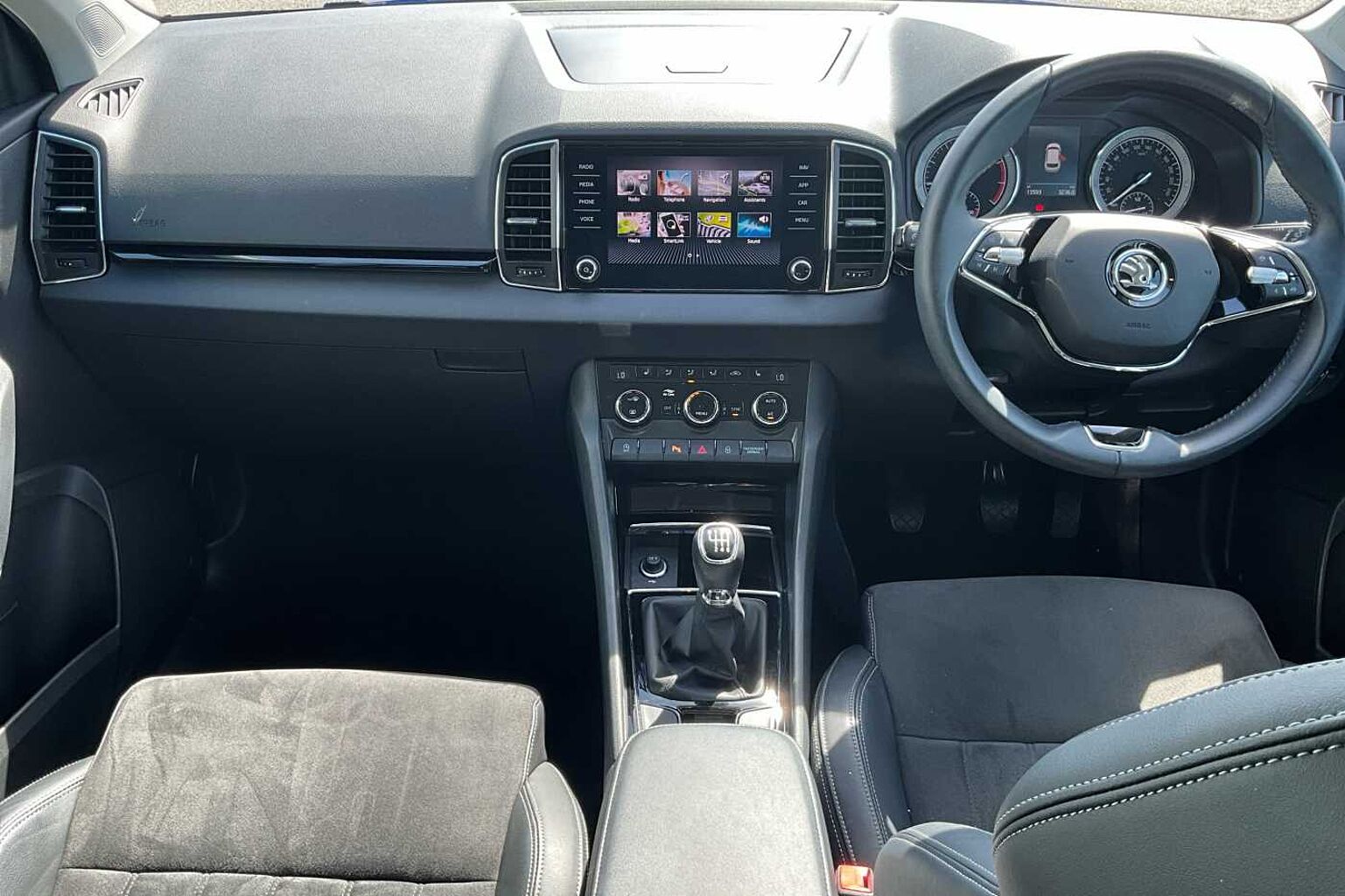 SKODA KAROQ 1.5 TSI SE L 5dr