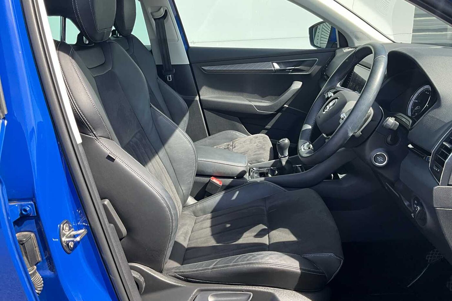 SKODA KAROQ 1.5 TSI SE L 5dr