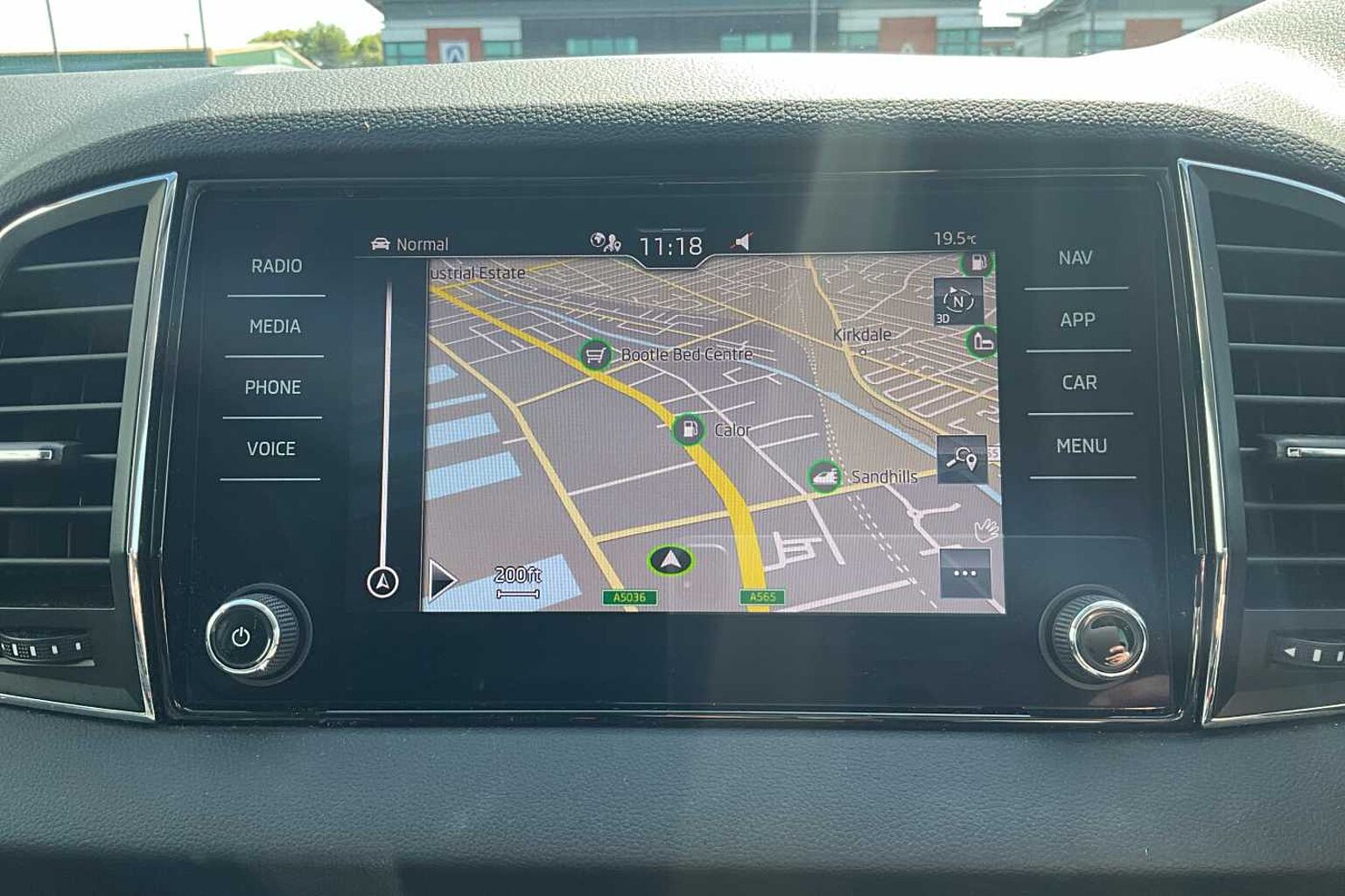 SKODA KAROQ 1.5 TSI SE L 5dr