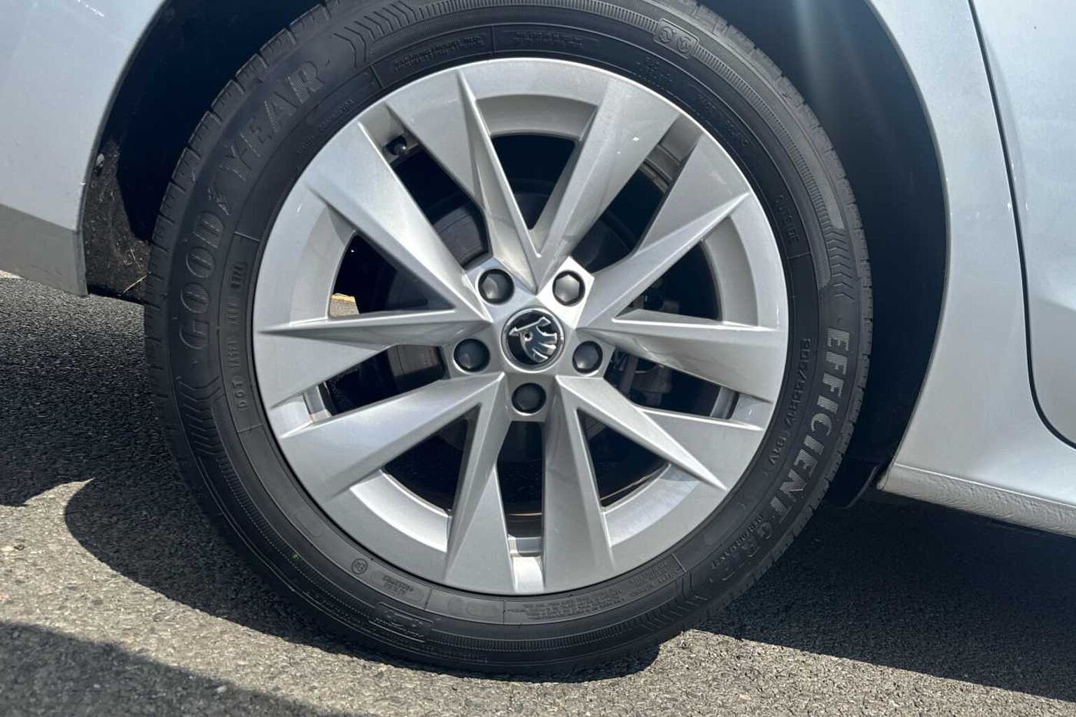SKODA OCTAVIA 1.4 TSI iV SE L DSG 5dr