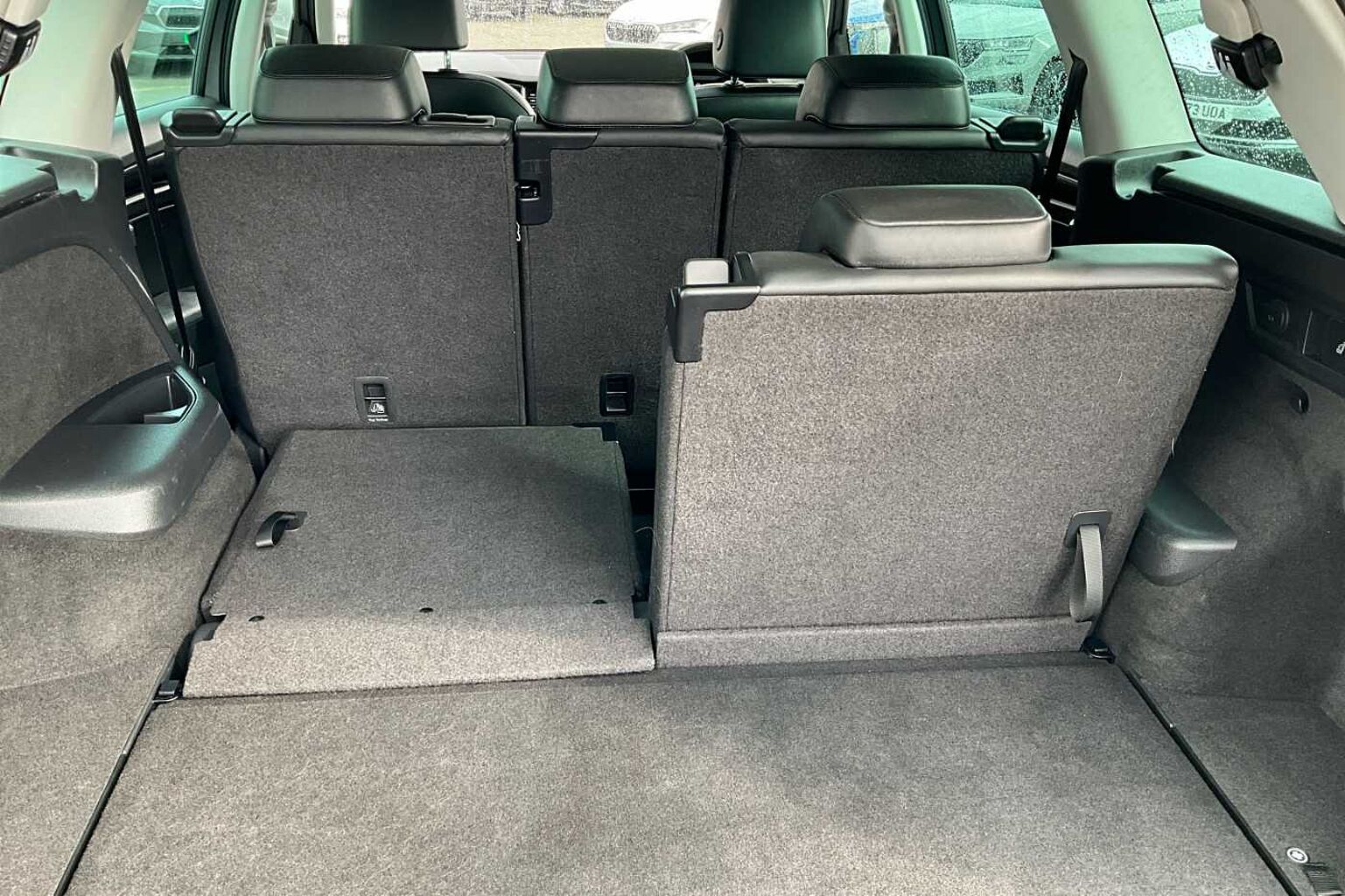 SKODA KODIAQ 2.0 TDI Laurin + Klement 4X4 5dr DSG [7 Seat]