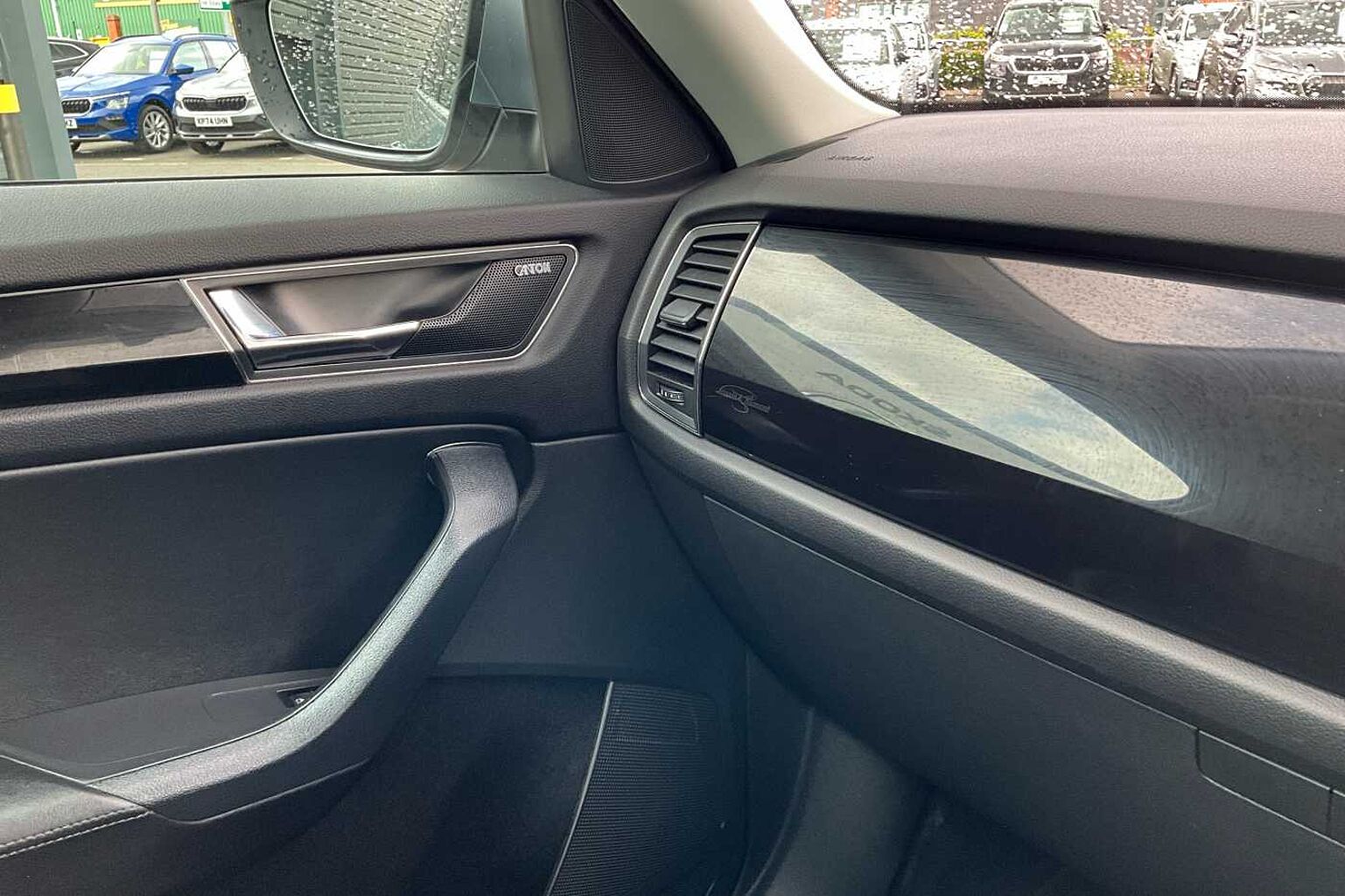 SKODA KODIAQ 2.0 TDI Laurin + Klement 4X4 5dr DSG [7 Seat]