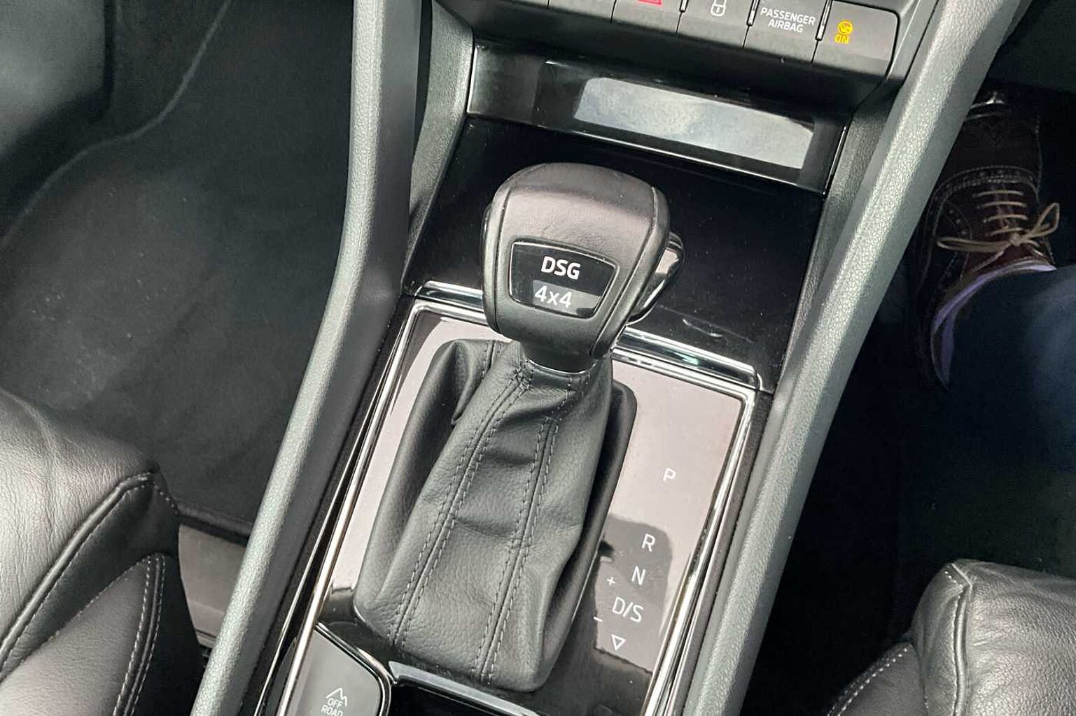SKODA KODIAQ 2.0 TDI Laurin + Klement 4X4 5dr DSG [7 Seat]
